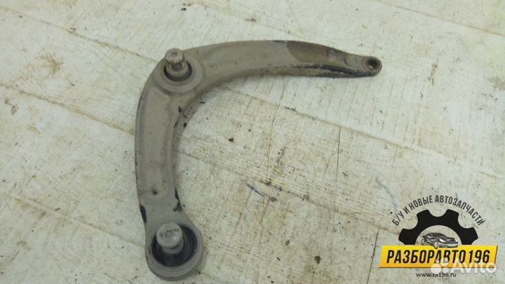 Рычаг передний левый Citroen C4 2005-2011 (3520S2)