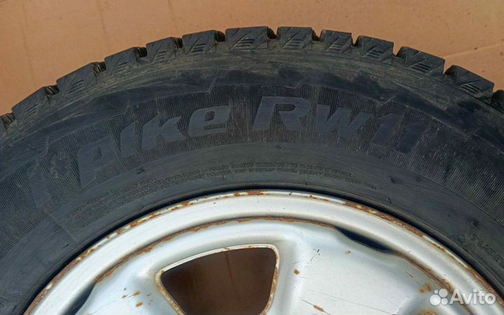 Комплект шипованных колес Hankook I Pike 205/70R15