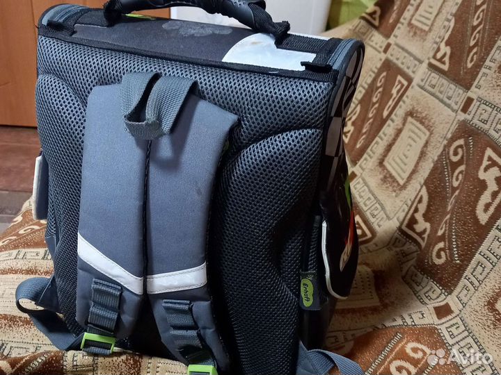 Школьный рюкзак