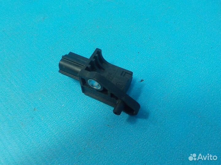 Датчик Air Bag боковой задний volkswagen Passat B7