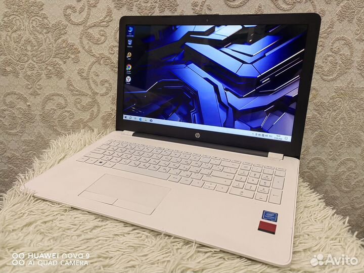 Бюджетный ноутбук для игр HP Intel/R5 M330/SSD