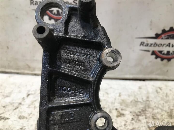 Кронштейн гидроусилителя Volvo S40 1995-1998