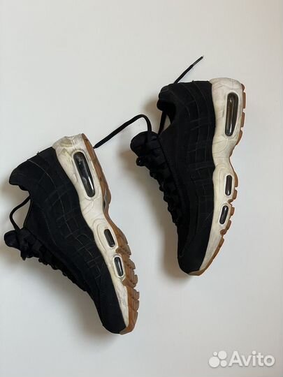 Кроссовки женские nike air max 95 40 р