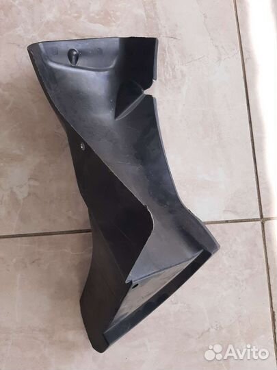 Подкрылок задний левый Пежо 206/ситроен