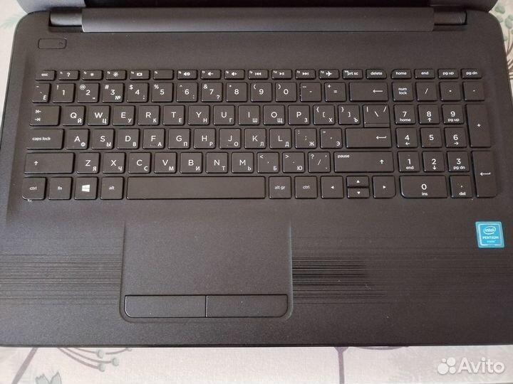 Ноутбук HP 15-ay043ur (Pentium N3710+4Gb+SSD128)