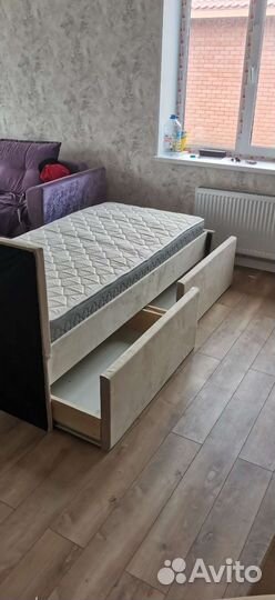 Детская кровать с мягкими бортиками