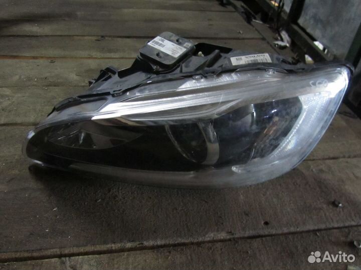 Фара передняя левая Volvo S60 2 Restail