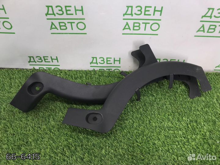 Накладка петли багажника Mercedes S500/550 W221