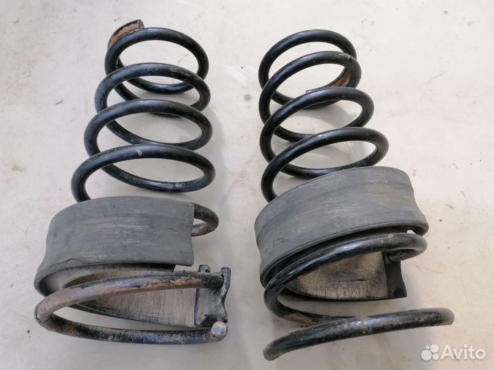 Пружина задняя Nissan Almera 1999 N15