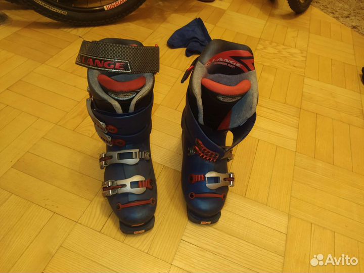 Горнолыжные ботинки Lange comp 120 37р-р