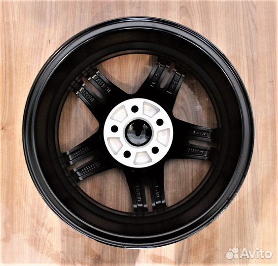 Литые диски Cкад Сити R15 5*100 VW Polo