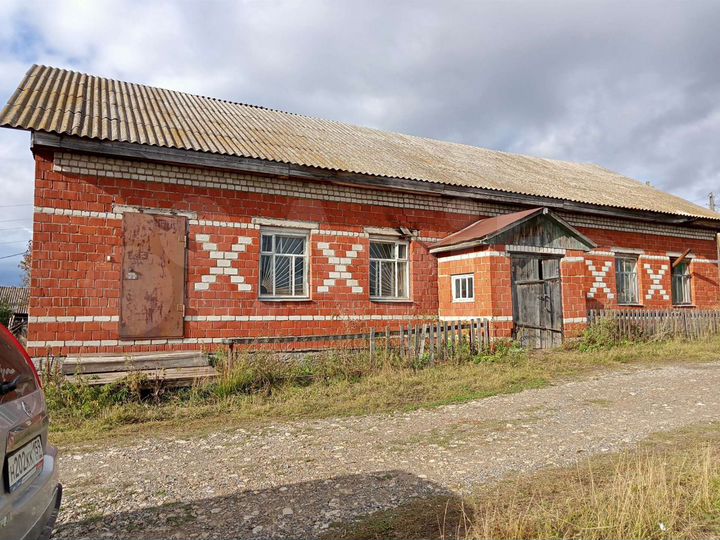 Дом 196,9 м² на участке 2,09 га