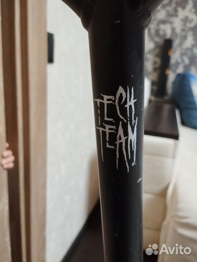 Трюковой самокат tech team provokator