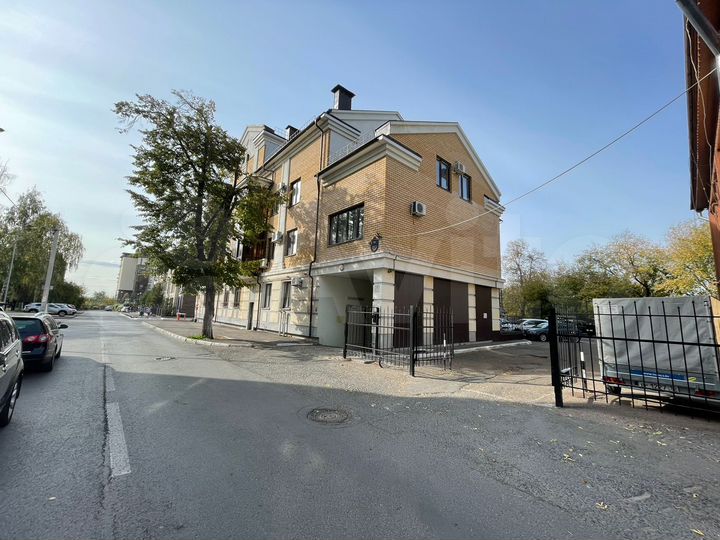 Машиноместо, 19 м²