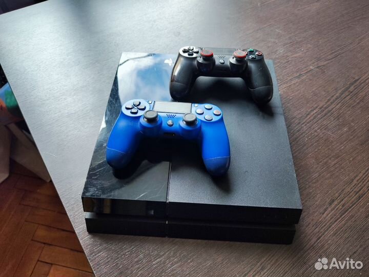 Sony playstation 4 PS4 fat 500gb прошитая 7.02