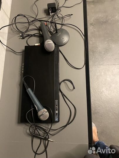 Dvd плеер с караоке lg и два микрафона