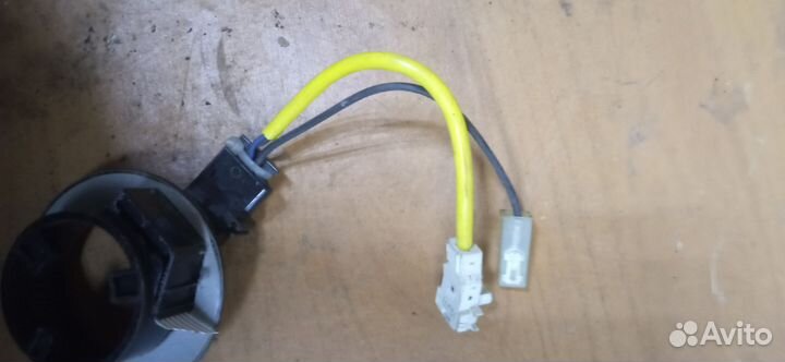 Проводка водительской подушки Митсубиси Каризма