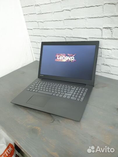 Ноутбук Lenovo IdeaPad 330-15AST 15.6