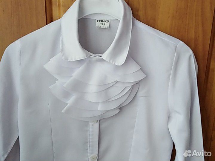 Школьные блузки