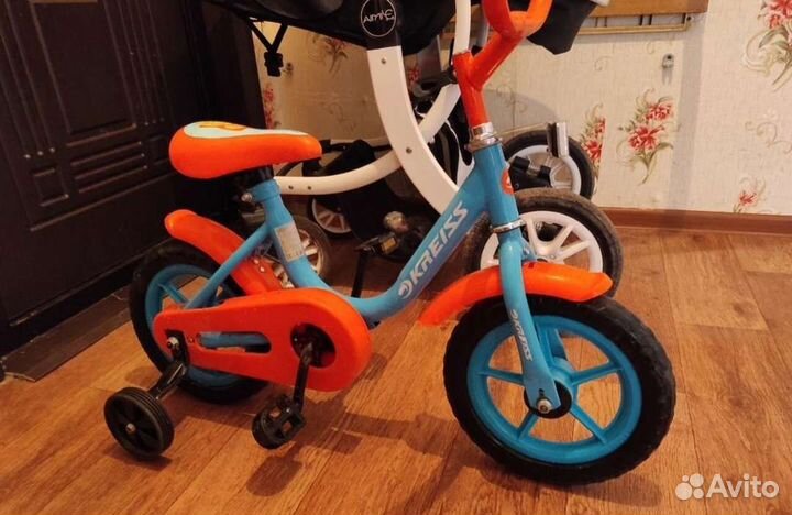 Детский велосипед со съёмной ручкой