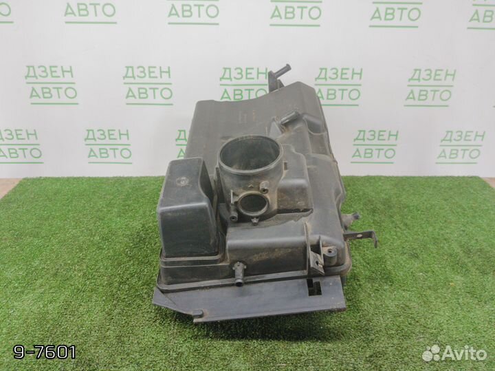 Корпус воздушного фильтра Volvo S40