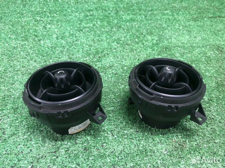 Дефлектор воздушный Mini Cooper S R56 N14B16AB