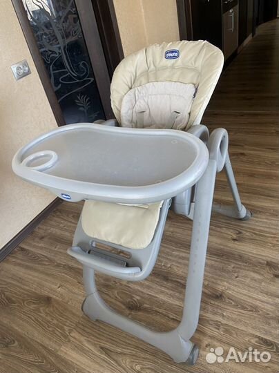 Стульчик для кормления Chicco Polly Magic