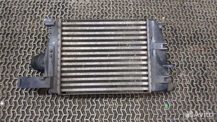 Радиатор интеркулера Renault Captur, 2014