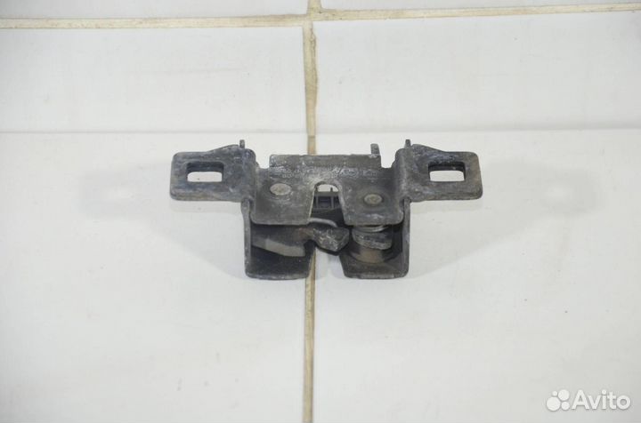 Замок капота передний левый Land Rover Range Rover