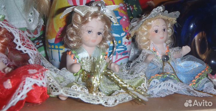 Коллекционные фарфоровые мини куколки (брелок26 шт