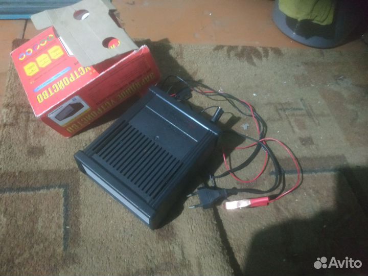 Зарядное устройство 12вольт
