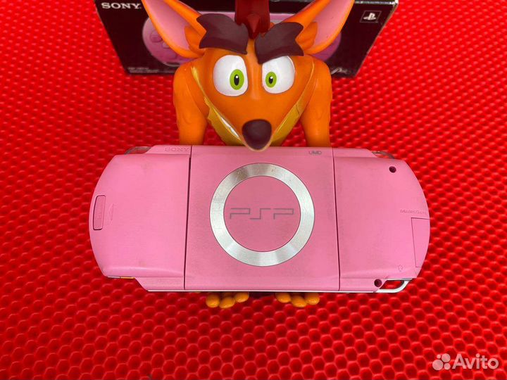 PSP 1004 Pink/ Rose / прошитая + 30 игр