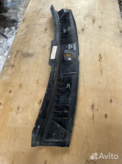 Джип либерти 2 пластик багажника