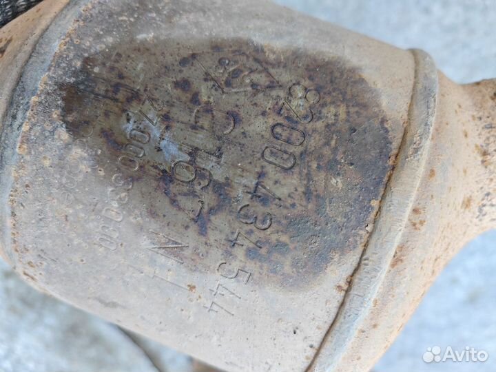 Приемная труба глушителя Renault Logan I (2004—200