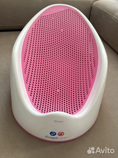 Горка для купания angelcare ярко розовая