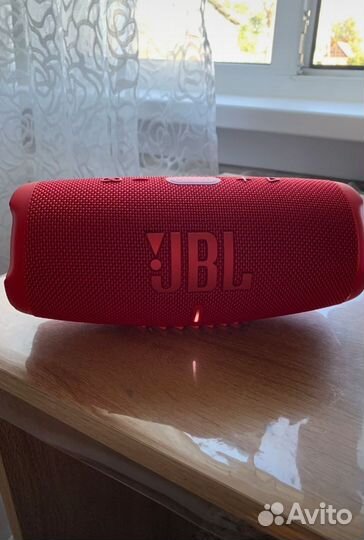 Колонка JBL charge 5