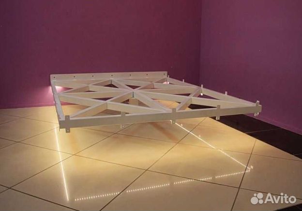 Парящие кровати в наличии