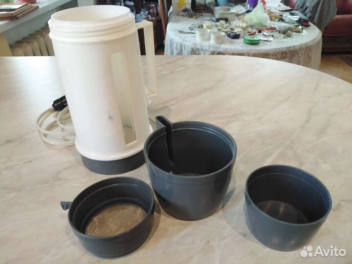 Дорожный чайник в авто