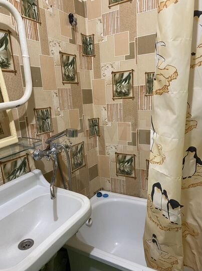 2-к. квартира, 54 м², 2/5 эт.