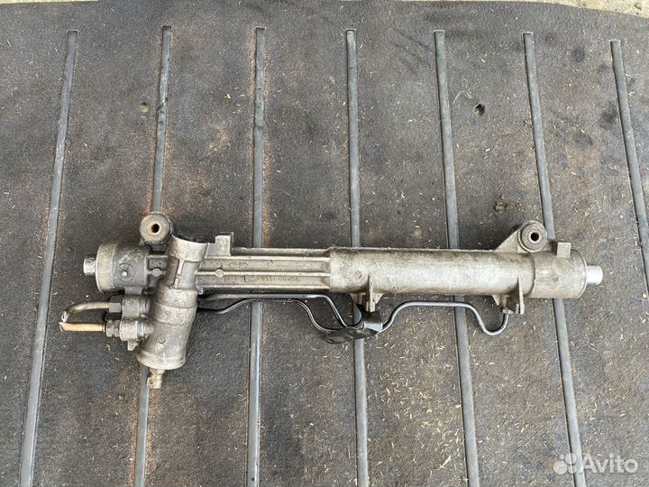 Рулевая рейка Ford Fiesta 4