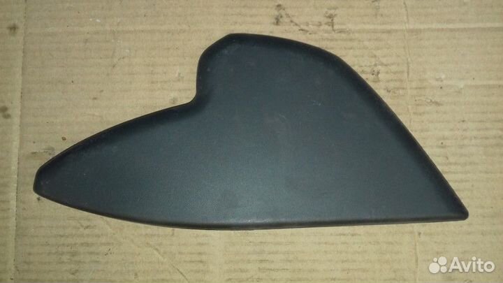 Накладка левая Iran Khodro Samand 2003