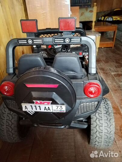 Детский электромобиль джип