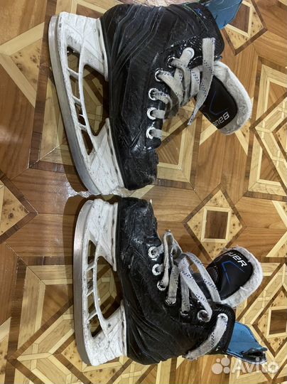 Хоккейные коньки bauer yth 9.5 размер