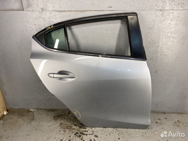 Дверь Mazda 3 BM 2013 передняя\задняя