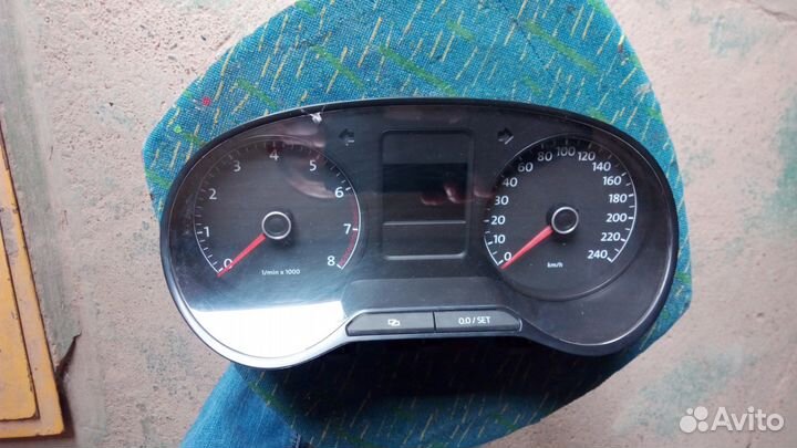 Щиток приборов polo sedan