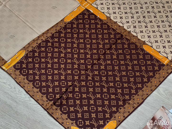 Платок Шаль 110/110 Шелк Louis Vuitton Шоколад