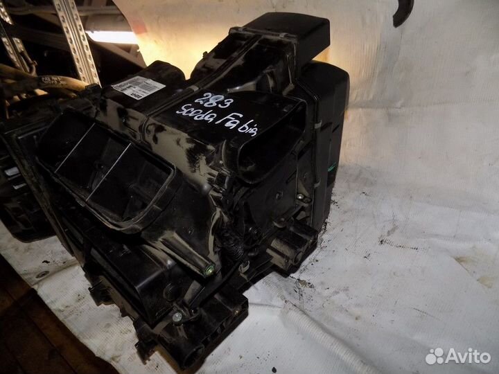 Корпус отопителя Fabia 2007-2015