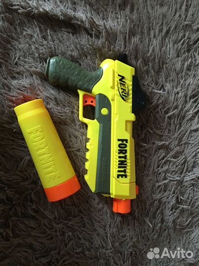 Бластер нерф