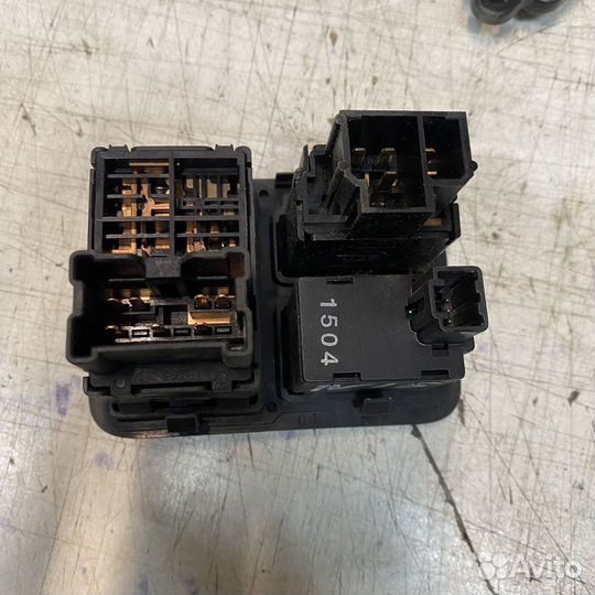 Блок кнопок Nissan Almera N16