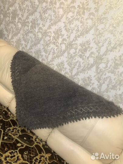 Продам вязаные косынки и шали